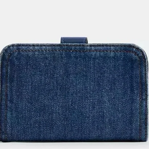 Coach Tabby Medium Denim Wallet with Gold Accent NWT- CAN58 - Picture 4 of 4